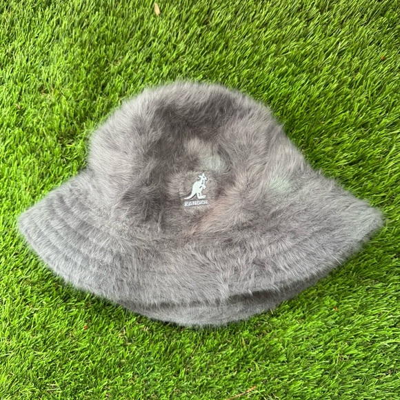 Kangol Furgora Fuzzy Misty Gray Bucket Hat - Picture 11 of 11